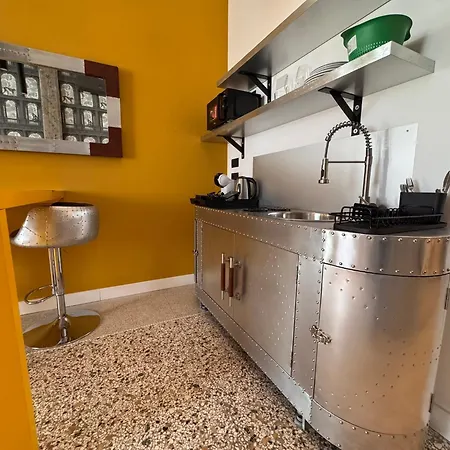 Palazzo Sebeto Aparthotel Naples