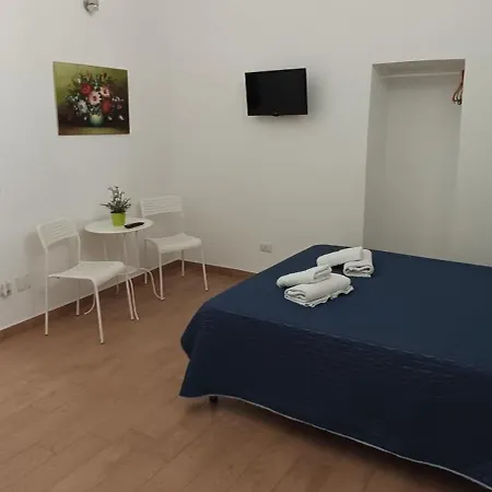 Casa Laura Oliva Mancini Bed & Breakfast *