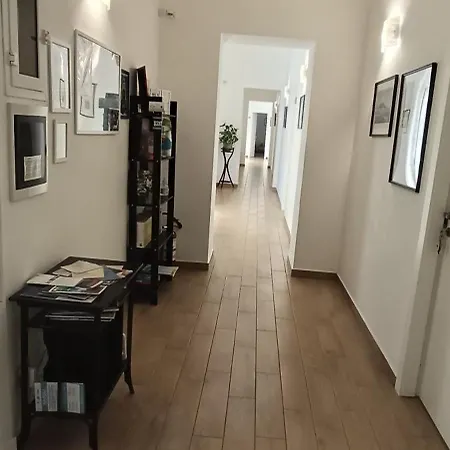 Casa Laura Oliva Mancini Bed & Breakfast *