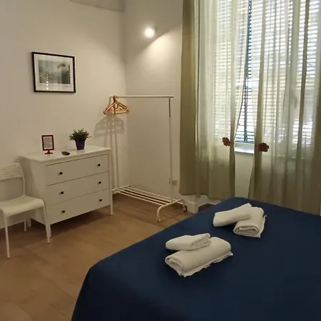 Casa Laura Oliva Mancini Napoli