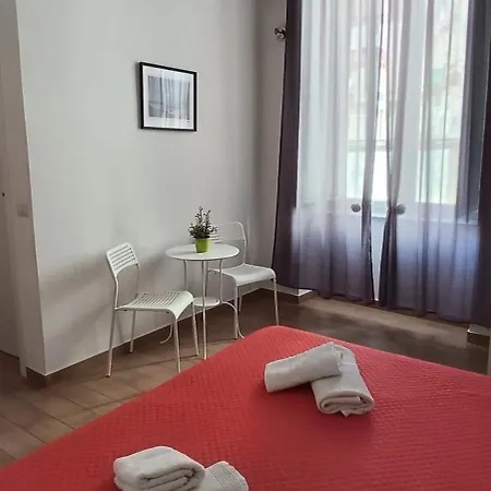 Bed & Breakfast Casa Laura Oliva Mancini Napoli