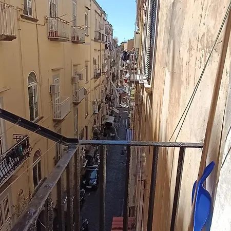 Casa Laura Oliva Mancini Bed & Breakfast Napoli