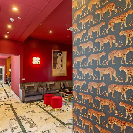 Hotel Boutique Metro 900 Naples