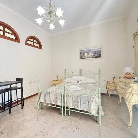 Casa Giulia Bed & Breakfast Napoli