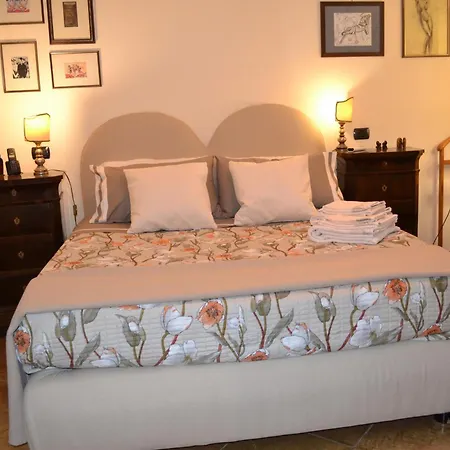 Residenza Suor Orsola Bed & Breakfast *