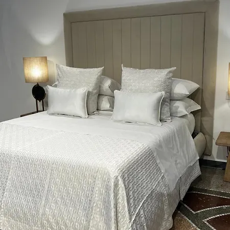 La Corte Di Partenope Guest house