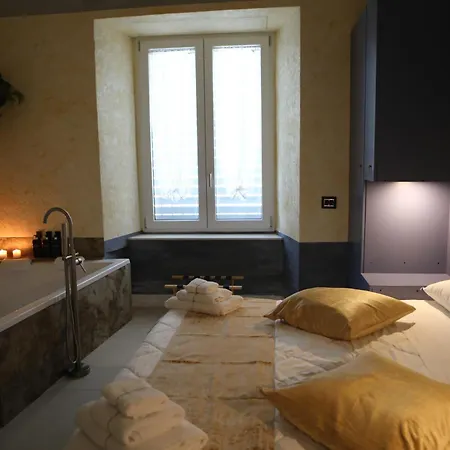Odeon Neapolis Guest house Naples