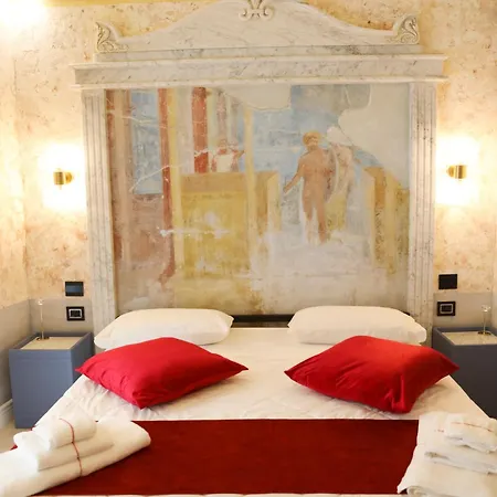 Odeon Neapolis * Naples