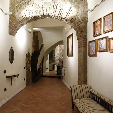 Odeon Neapolis Guest house Naples