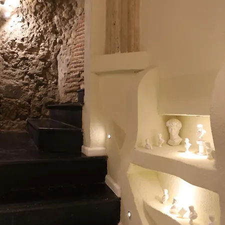 Odeon Neapolis Guest house *