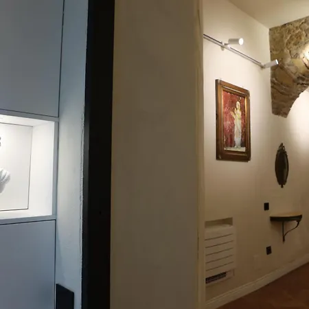 Odeon Neapolis Guest house Naples