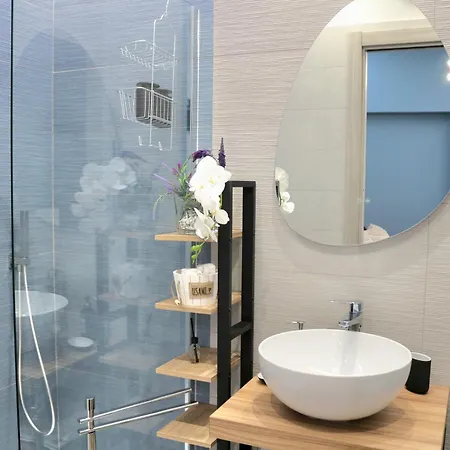 Parthenope Stopover Apartment *