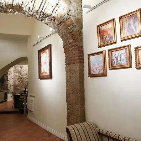 Odeon Neapolis Guest house