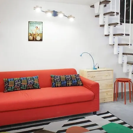 Apartment Flat Tribunali Naples