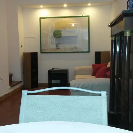 Crispi Hotel *
