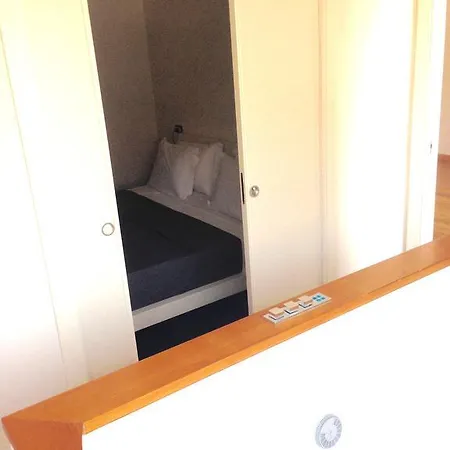 Angioini Lägenhetshotell Neapel