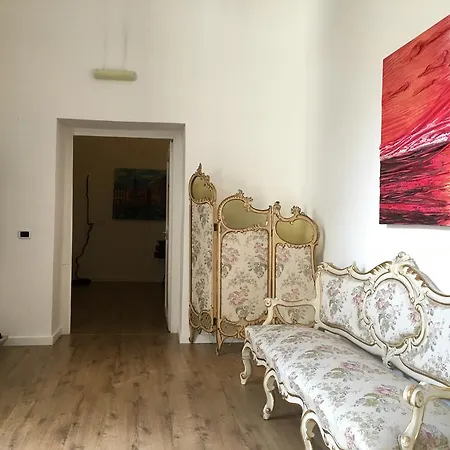 La Galleria فندق مبيت وإفطار *