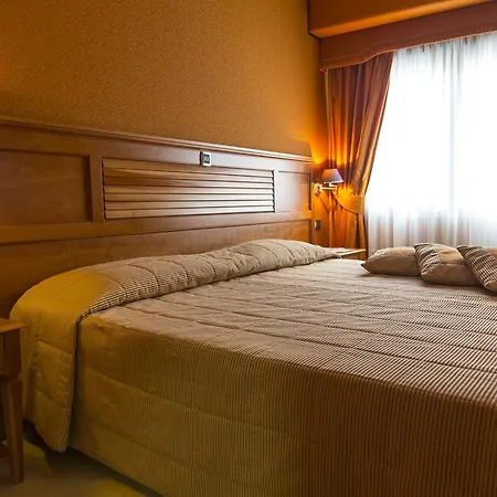 Hotell Futura Centro Congressi 4*