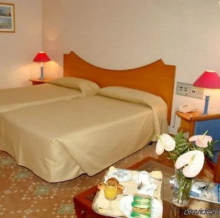 Delle Terme Di Agnano מלון 4*
