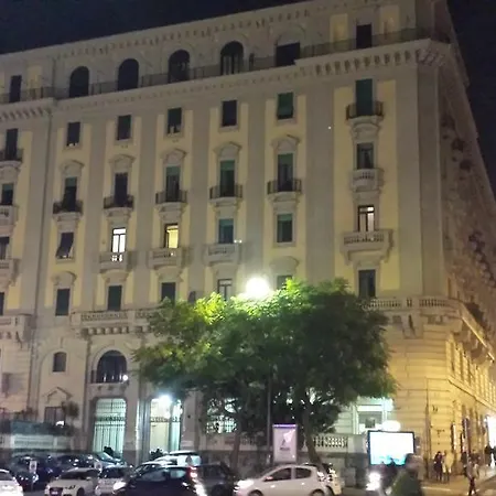 Apartment Piazza Amedeo *