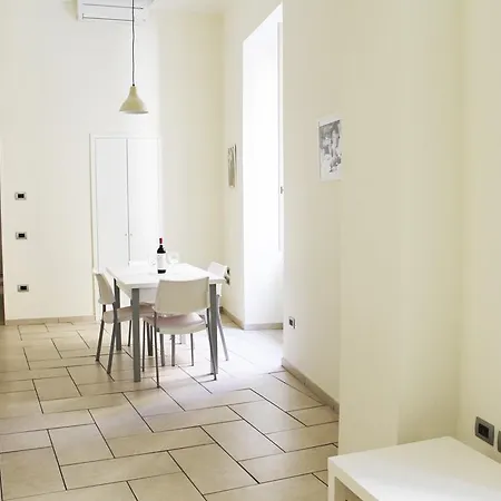 Accoglienza Al Centro Di Napoli * Napoli
