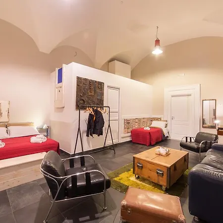 The Bellini House By House In Bed and Breakfast Νάπολη