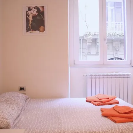 Accoglienza Al Centro Di Napoli *