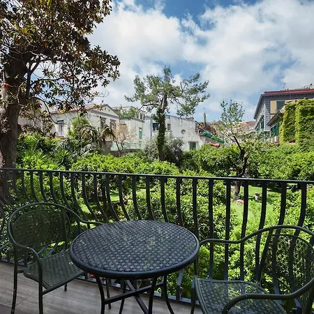 The Bellini House By House In Bed and Breakfast Νάπολη