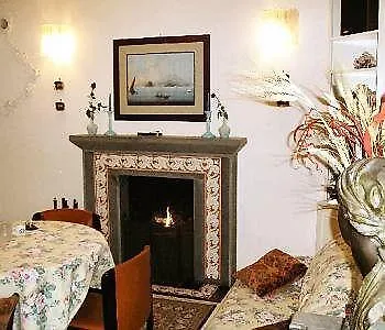 Bed & Breakfast Casa 12 Napoli