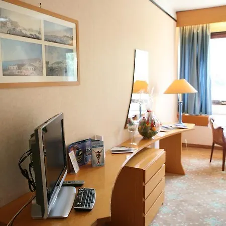 Отель Delle Terme Di Agnano 4*