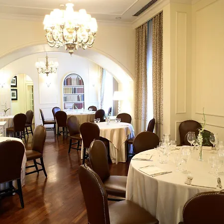 Ξενοδοχείο Starhotels Terminus 4*