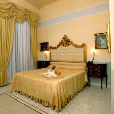 Art Galleria Umberto Hotel Neapel