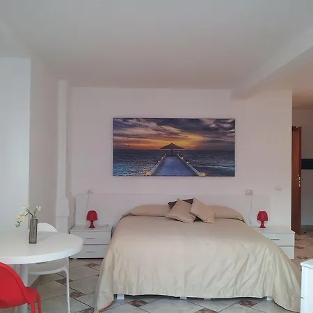 Sea Oda ve Kahvaltı Napoli