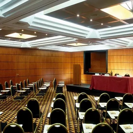 Hotel Ramada By Wyndham
