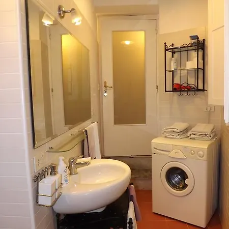 Apartment Guide Tour