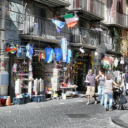 Holiday Grandelli Naples