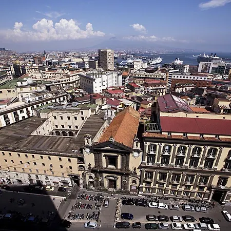 Medina * Naples