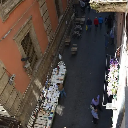 San Biagio, 25 A Naples