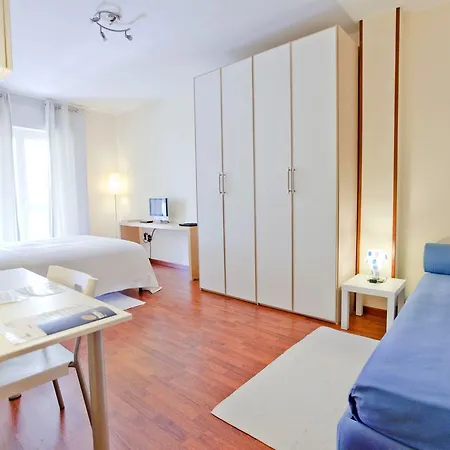 Rent Vesuvio Bed & Breakfast 5*