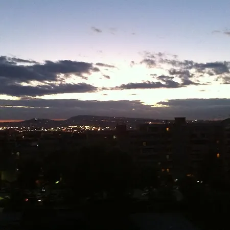 Rent Vesuvio
