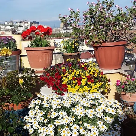 San Gregorio Armeno * Naples