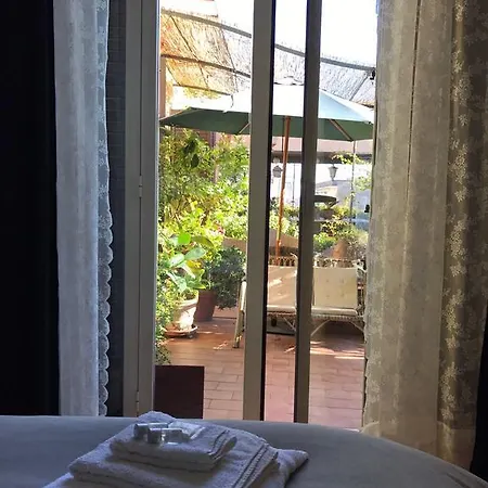 Terrazza Duomo Bed & Breakfast Neapol