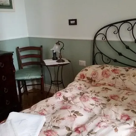 At Lettieri Bed & Breakfast