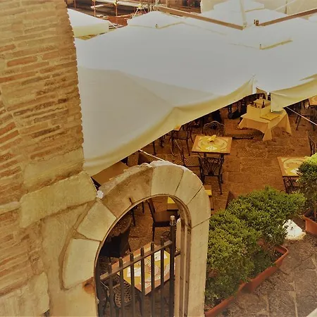 Le Terrazze Di Neapolis 3*