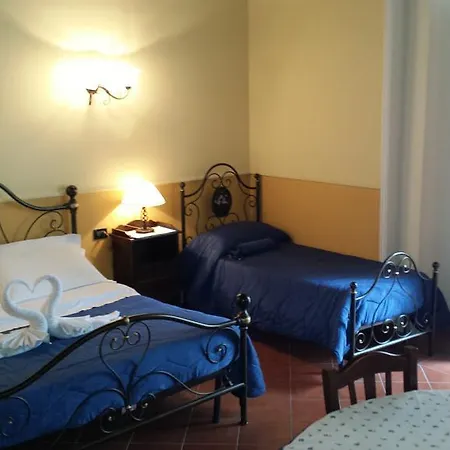 Pignatelli 3* Nápoles