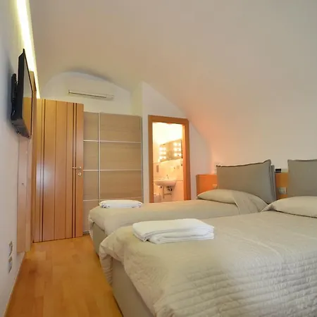 La Strada Parlata Gasthuis 2*