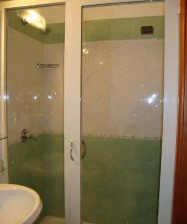Eliseo Hotel 3*