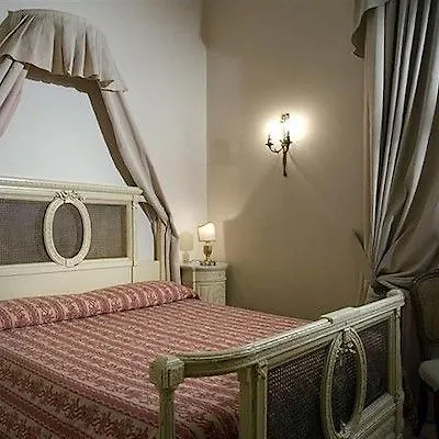 Chiaja De Charme Nápoly
