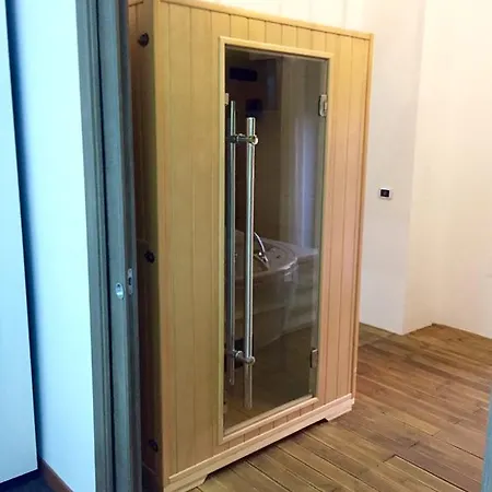 Angioini Lägenhetshotell Neapel