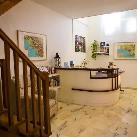 Palazzo Ruffo Di Bagnara 住宿加早餐酒店 2*